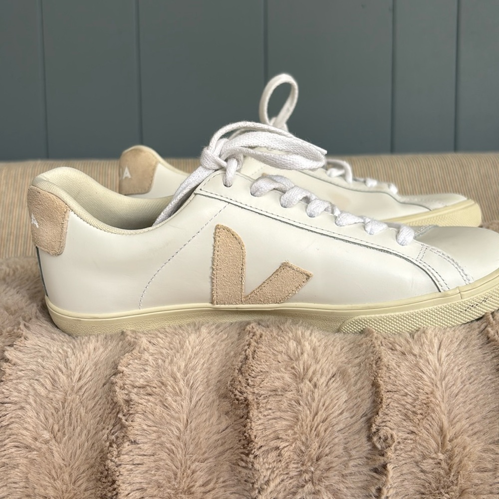 VEJA fashion sneakers